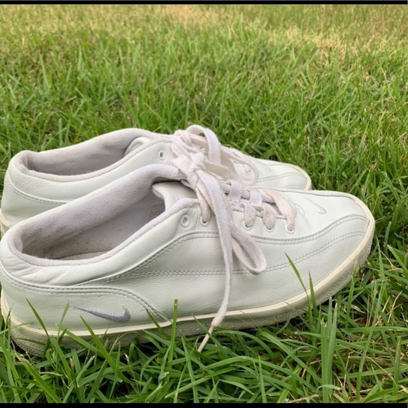 ‼️SOLD‼️ - Picture 2 of 4